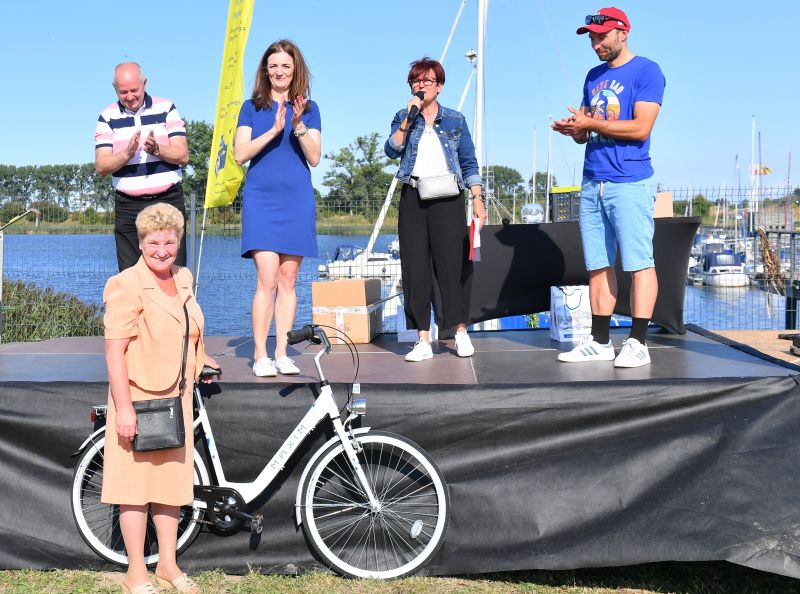 Kolejne nagrody trafiły do zaszczepionych